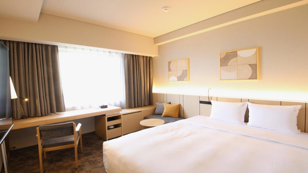 Hotel Ana By Ihg 4*